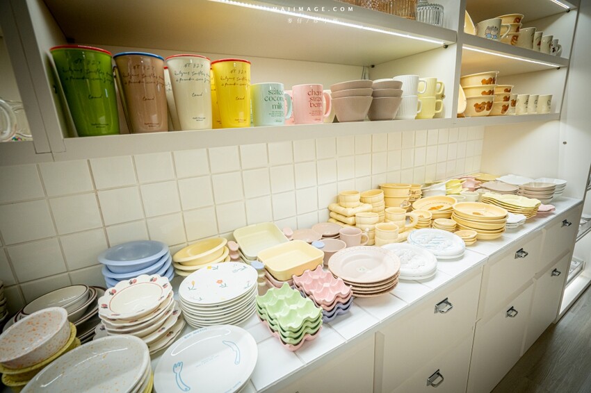 桃園市中壢區【桃園中壢】2024大江購物中心必買,Z世代購物首選!好拍、好逛、好好吃!聖誕節到大江一遊未盡!全年度免