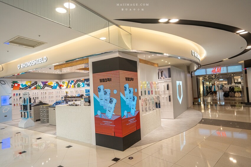 桃園市中壢區【桃園中壢】2024大江購物中心必買,Z世代購物首選!好拍、好逛、好好吃!聖誕節到大江一遊未盡!全年度免