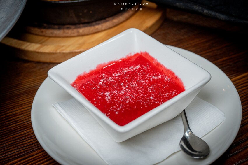 桃園市中壢區【桃園中壢】2024大江購物中心必買,Z世代購物首選!好拍、好逛、好好吃!聖誕節到大江一遊未盡!全年度免