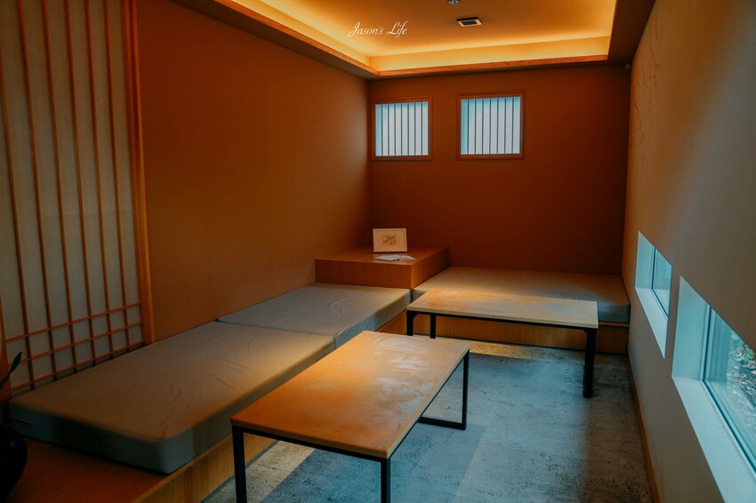 日本【北海道定山溪│景點】山ノ風マチ遊記。定山溪最新文青景點,隱藏一間擁有足浴的必吃麵包店エクスクラメー