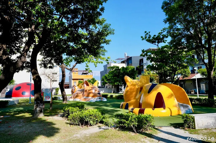 屏東遛小孩好去處「勝利動物溜滑梯公園」，8座超萌動物溜滑梯免