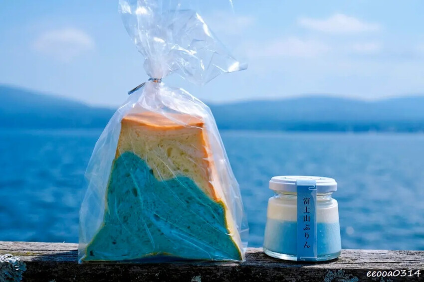 河口湖富士山拍攝景點「日川時計店」， FUJISAN SHO