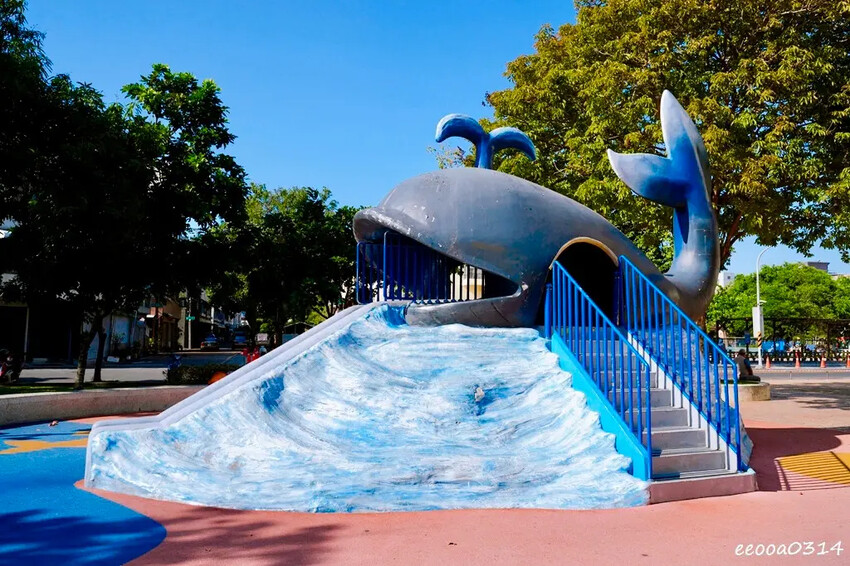 屏東遛小孩好去處「勝利動物溜滑梯公園」，8座超萌動物溜滑梯免