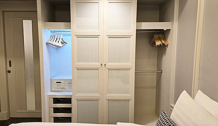 泰國泰國曼谷住宿推薦|Centre Point Serviced Apartment Thong Lo，公寓式酒店、超大房型配備強，廚房、洗烘衣