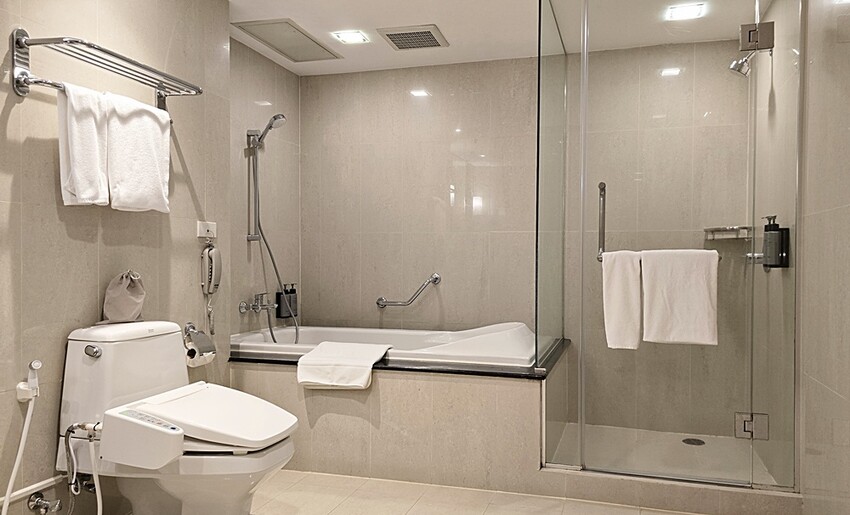 泰國泰國曼谷住宿推薦|Centre Point Serviced Apartment Thong Lo，公寓式酒店、超大房型配備強，廚房、洗烘衣