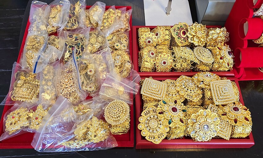 泰國曼谷自由行必去體驗！！光療美甲、泰服拍攝、生薑暖油按摩SPA！！