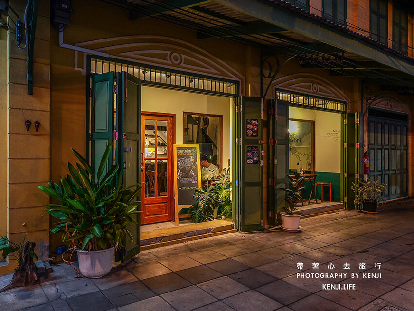 泰國曼谷自由行必去體驗！！光療美甲、泰服拍攝、生薑暖油按摩SPA！！