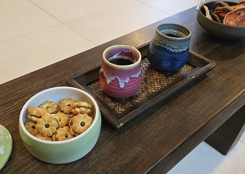 泰國曼谷自由行必去體驗！！光療美甲、泰服拍攝、生薑暖油按摩SPA！！