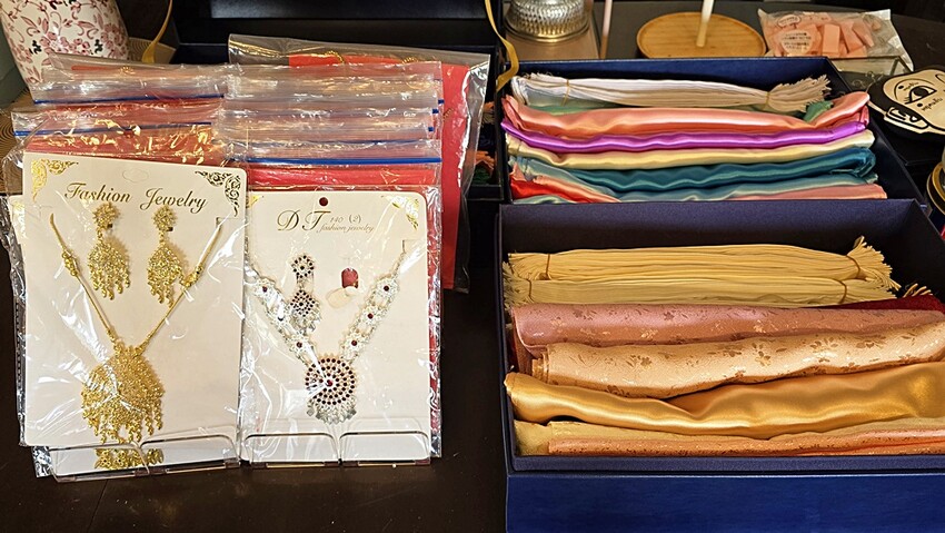 泰國曼谷自由行必去體驗！！光療美甲、泰服拍攝、生薑暖油按摩SPA！！