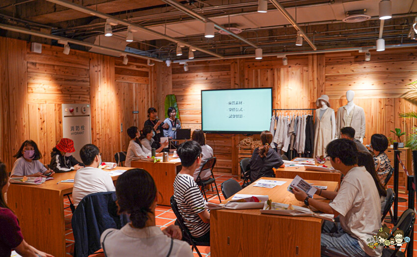 高雄最愛逛的 MUJI無印良品 大立旗艦店 最多獨家商品與服務、870坪1.2層舒適好逛、最貼心的永續服務 X 客製化 Modolii謀多利．居工事都在高雄大立 - 跟著尼力吃喝玩樂＆親子生活