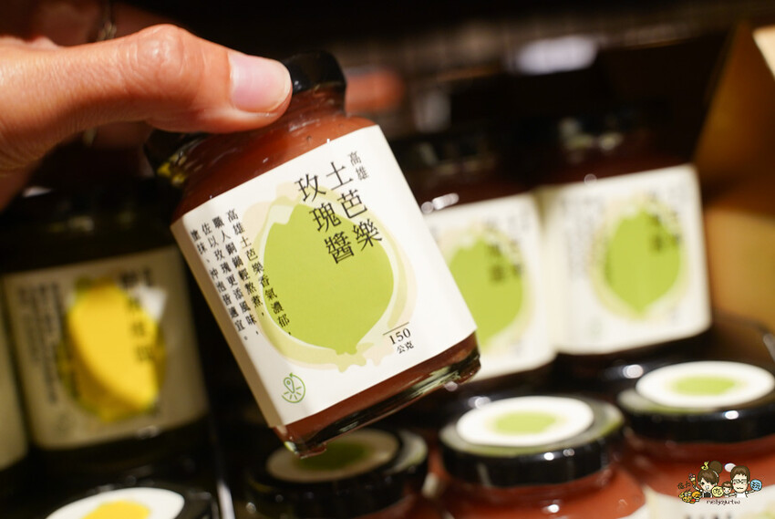 高雄最愛逛的 MUJI無印良品 大立旗艦店 最多獨家商品與服務、870坪1.2層舒適好逛、最貼心的永續服務 X 客製化 Modolii謀多利．居工事都在高雄大立 - 跟著尼力吃喝玩樂＆親子生活