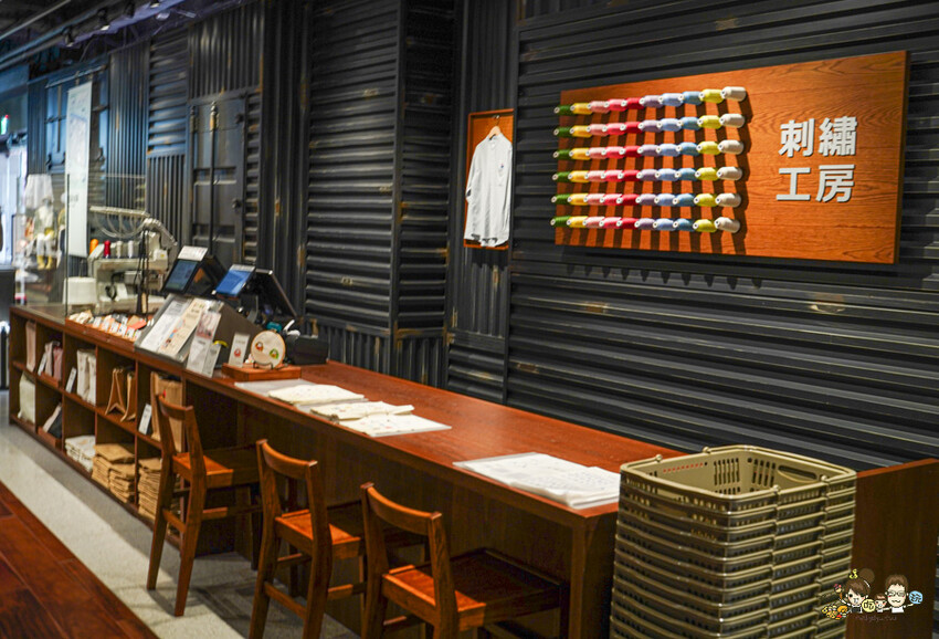 高雄最愛逛的 MUJI無印良品 大立旗艦店 最多獨家商品與服務、870坪1.2層舒適好逛、最貼心的永續服務 X 客製化 Modolii謀多利．居工事都在高雄大立 - 跟著尼力吃喝玩樂＆親子生活