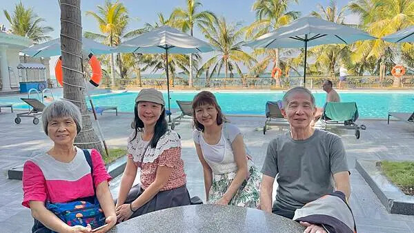 IMG_5216.jpg IMG_5216.jpg