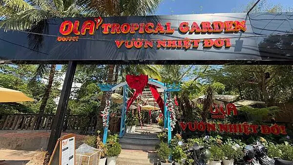 IMG_6443 (1).jpg IMG_6443 (1).jpg