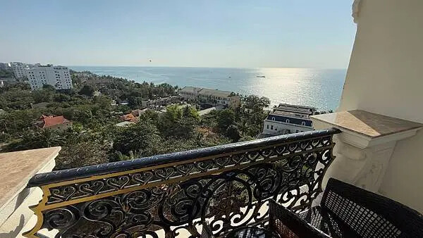 IMG_6182.jpg IMG_6182.jpg