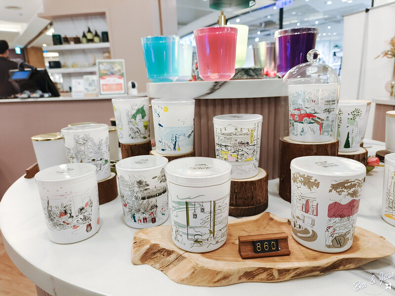 桃園市中壢區2024大江購物中心》2024年最美室內聖誕裝置藝術，Z世代購物首選！好拍、好逛、好好吃！全年免費停車，就在