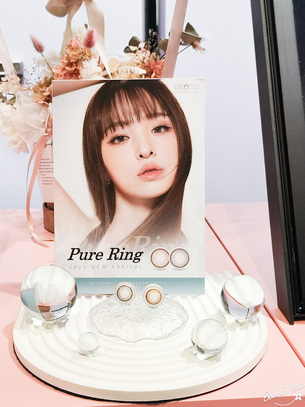 桃園市中壢區2024大江購物中心》2024年最美室內聖誕裝置藝術，Z世代購物首選！好拍、好逛、好好吃！全年免費停車，就在