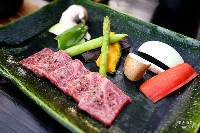 日本雛之里山陽館》ひなの里山陽館一泊二食的屋形船體驗用餐愜意舒心，緊依三偎川風景秀麗