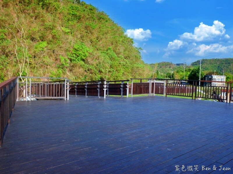 宜蘭縣蘇澳鎮南方澳觀景台》蘇澳觀雲觀海日出平台、攝郎出沒賞南方澳漁港絕美海景景點