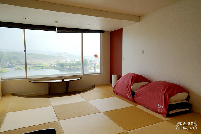 日本雛之里山陽館》ひなの里山陽館一泊二食的屋形船體驗用餐愜意舒心，緊依三偎川風景秀麗