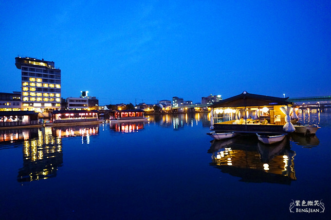 日本雛之里山陽館》ひなの里山陽館一泊二食的屋形船體驗用餐愜意舒心，緊依三偎川風景秀麗