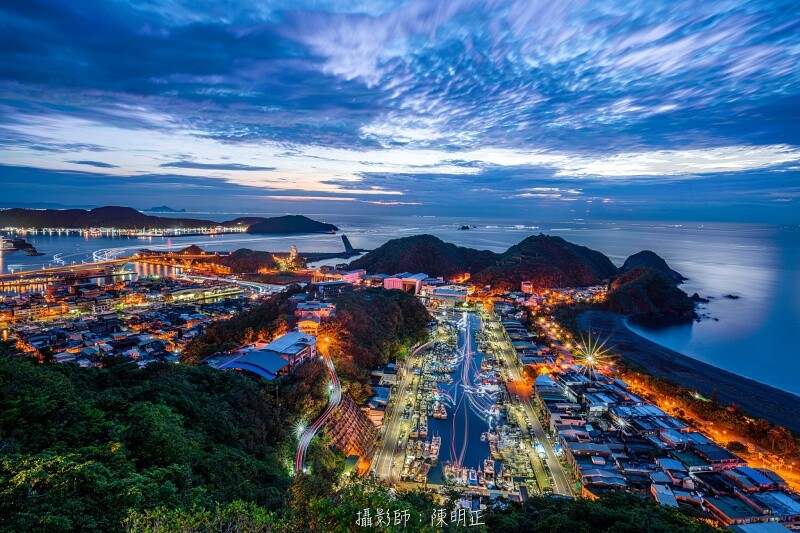 宜蘭縣蘇澳鎮南方澳觀景台》蘇澳觀雲觀海日出平台、攝郎出沒賞南方澳漁港絕美海景景點