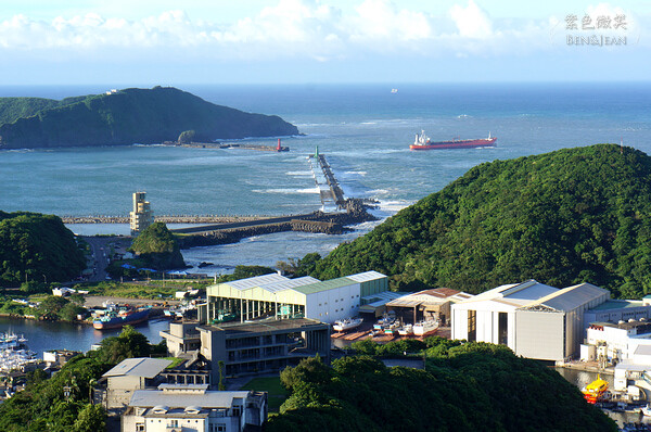 宜蘭縣蘇澳鎮南方澳觀景台》蘇澳觀雲觀海日出平台、攝郎出沒賞南方澳漁港絕美海景景點