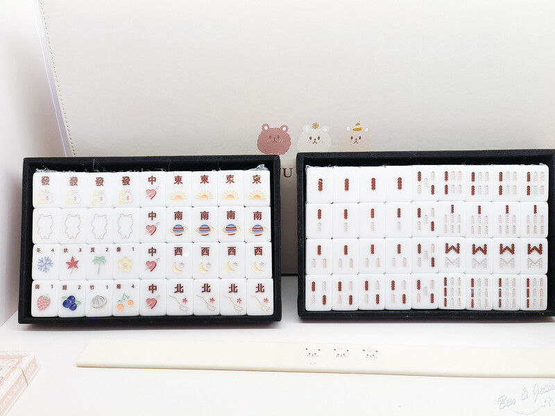 桃園市中壢區2024大江購物中心》2024年最美室內聖誕裝置藝術，Z世代購物首選！好拍、好逛、好好吃！全年免費停車，就在