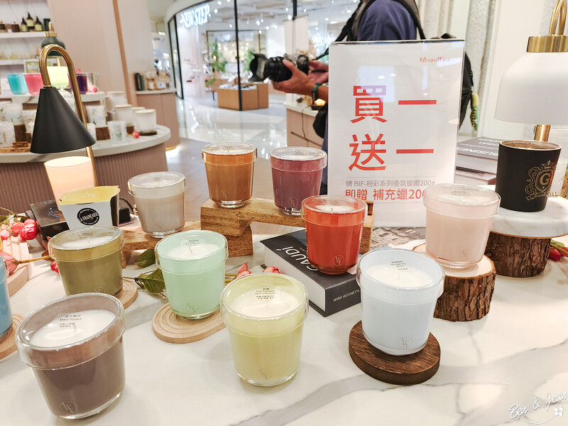 桃園市中壢區2024大江購物中心》2024年最美室內聖誕裝置藝術，Z世代購物首選！好拍、好逛、好好吃！全年免費停車，就在