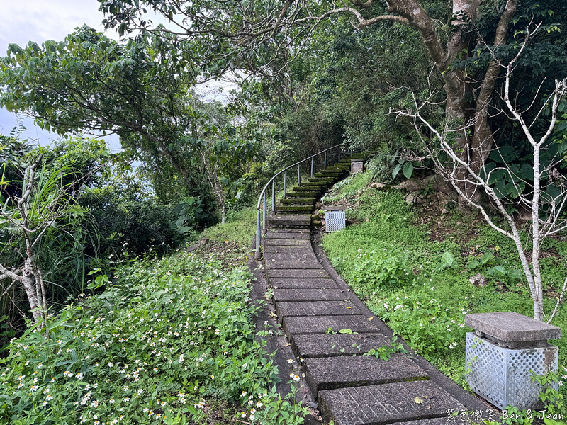 宜蘭縣員山鄉【宜蘭員山公園】大小磨石子溜滑梯、新式遊具、戰車公園、忠烈祠、木棧道生態池、環山步道