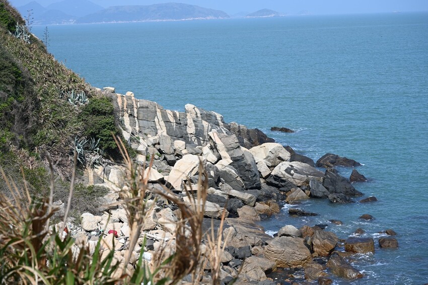 馬祖藍調時光系列活動 跳島大坵抽鹿角、收服鷗霸踩點、春遊馬祖消費集章送好禮！ - 快樂的過每一天