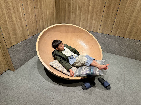 日本【2024東京親子行】輕井澤英迪格酒店 Hotel Indigo Karuizawa。浴缸面河景房親子入住心得 輕井澤住宿推薦