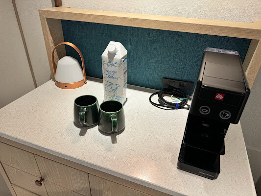 日本【2024東京親子行】輕井澤英迪格酒店 Hotel Indigo Karuizawa。浴缸面河景房親子入住心得 輕井澤住宿推薦