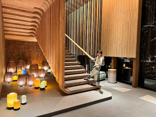 日本【2024東京親子行】輕井澤英迪格酒店 Hotel Indigo Karuizawa。浴缸面河景房親子入住心得 輕井澤住宿推薦