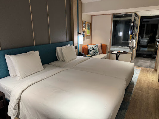 日本【2024東京親子行】輕井澤英迪格酒店 Hotel Indigo Karuizawa。浴缸面河景房親子入住心得 輕井澤住宿推薦