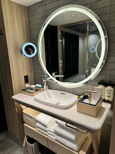 日本【2024東京親子行】輕井澤英迪格酒店 Hotel Indigo Karuizawa。浴缸面河景房親子入住心得 輕井澤住宿推薦