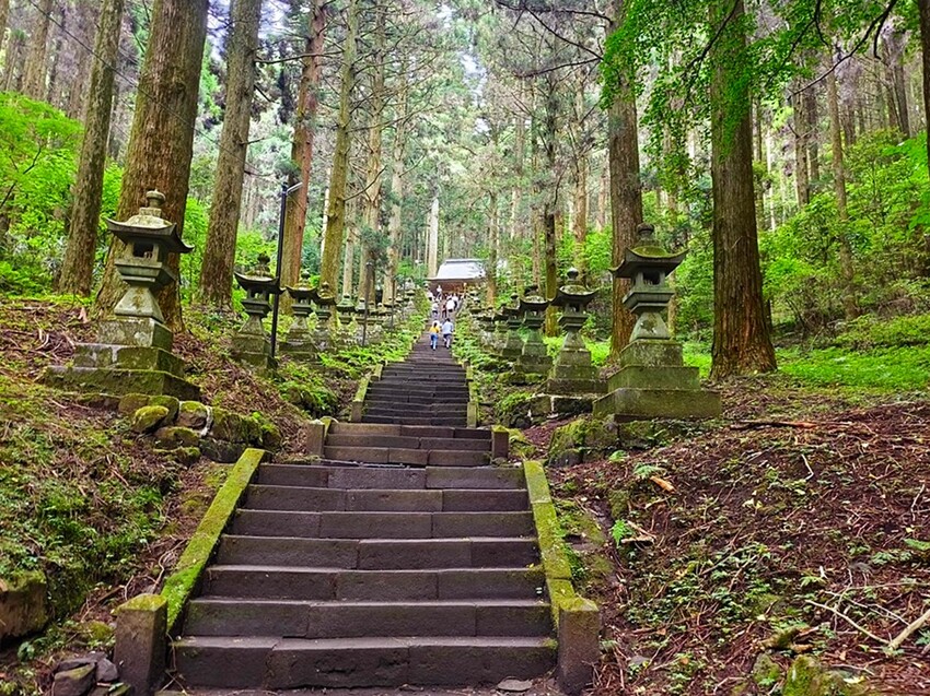 日本日本熊本景點｜上色見熊野座神社 充滿能量的神祕神社 人氣動畫螢火之森場景
