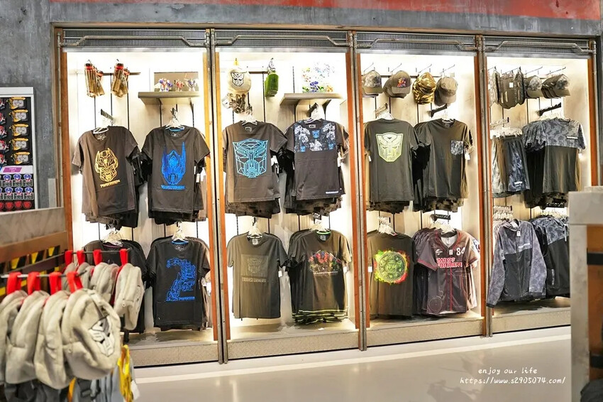 新加坡新加坡環球影城Universal Studios Singapore ➤麻雀雖小五臟俱全✔輕鬆又好玩✔快通值得買嗎?!