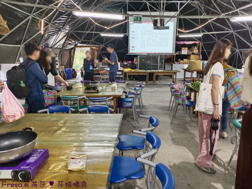 苗栗縣公館鄉苗栗公館【茅鄉亭黃金小鎮休閒農業區】公館市場採買食材「當慶Hakka好味緒－遊貓裏玩廚藝‧共下來尞」感受濃