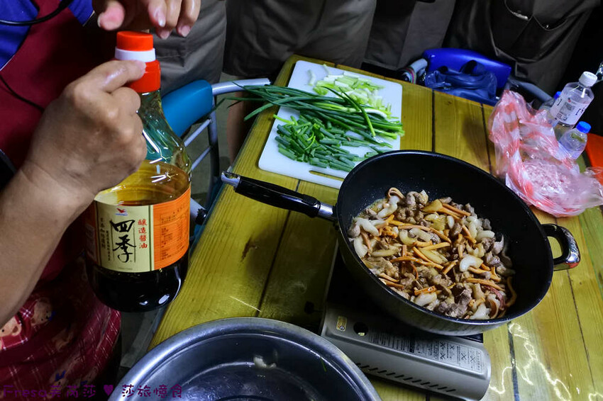 苗栗縣公館鄉苗栗公館【茅鄉亭黃金小鎮休閒農業區】公館市場採買食材「當慶Hakka好味緒－遊貓裏玩廚藝‧共下來尞」感受濃