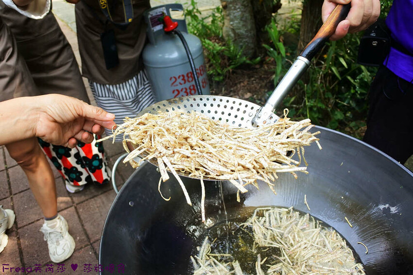 苗栗縣公館鄉苗栗公館【茅鄉亭黃金小鎮休閒農業區】公館市場採買食材「當慶Hakka好味緒－遊貓裏玩廚藝‧共下來尞」感受濃