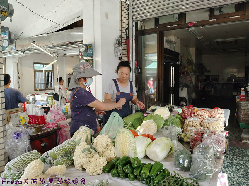 苗栗縣公館鄉苗栗公館【茅鄉亭黃金小鎮休閒農業區】公館市場採買食材「當慶Hakka好味緒－遊貓裏玩廚藝‧共下來尞」感受濃