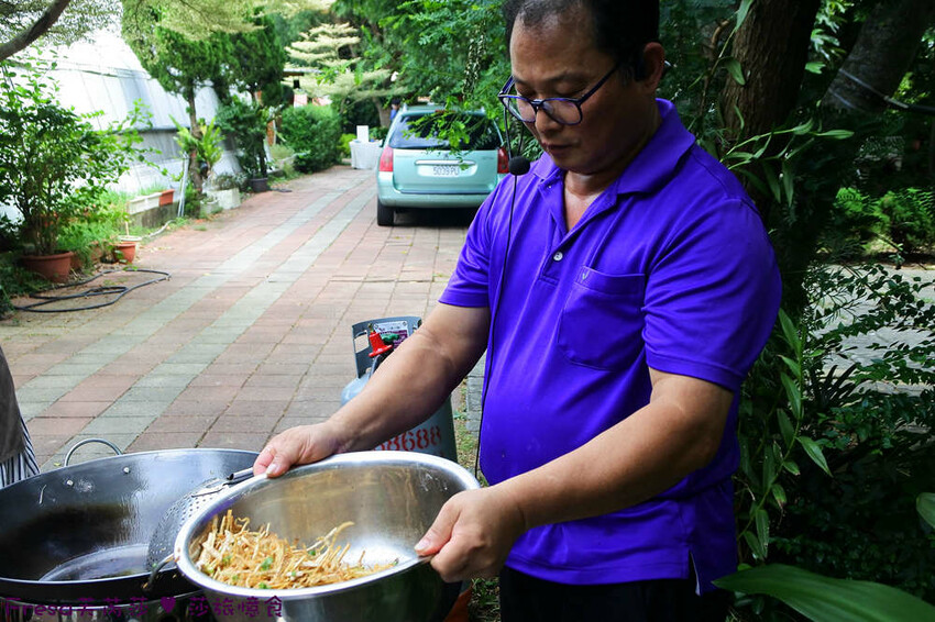 苗栗縣公館鄉苗栗公館【茅鄉亭黃金小鎮休閒農業區】公館市場採買食材「當慶Hakka好味緒－遊貓裏玩廚藝‧共下來尞」感受濃