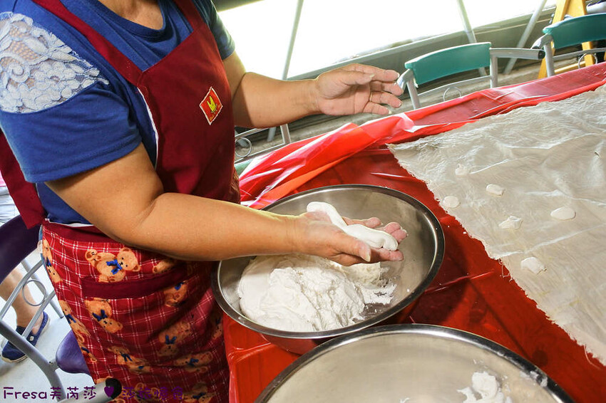 苗栗縣公館鄉苗栗公館【茅鄉亭黃金小鎮休閒農業區】公館市場採買食材「當慶Hakka好味緒－遊貓裏玩廚藝‧共下來尞」感受濃