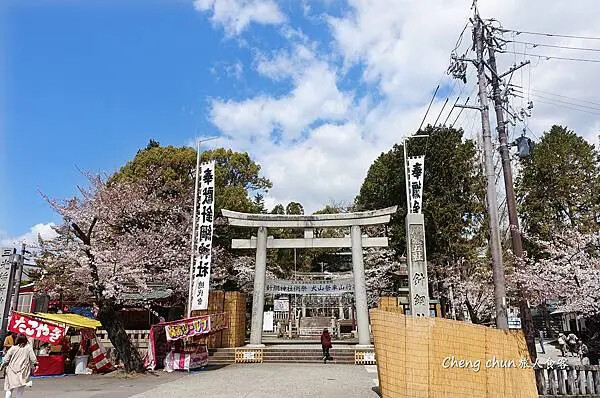 日本國寶【犬山城】最古老天守閣、城下町老街散策傳統小吃 | 