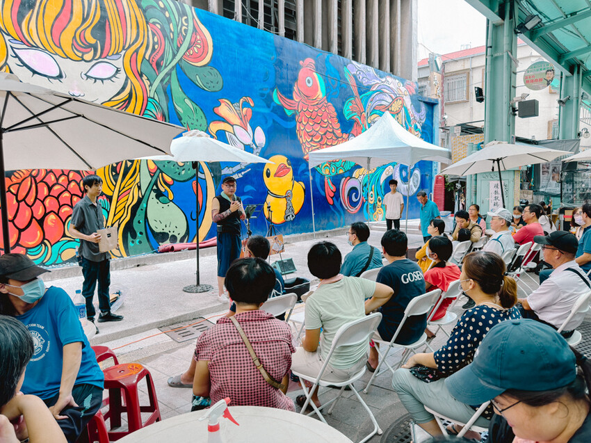高雄市新興區南華商圈走讀漫伴拍：從傳統到現代的文化之旅 x 發現高雄的手工藝與美味小吃