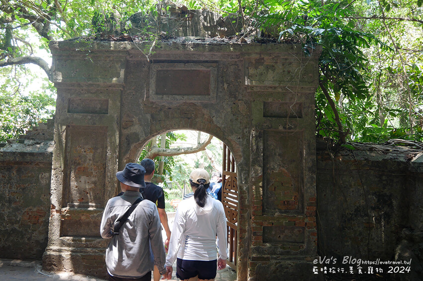 泰國【越南旅遊】The Marble Mountains 五行山共有金、木、水、火、土五座山峰，其中水山是最高也最漂亮的一座山(可以搭電梯)，著名的玄空洞充滿仙氣要看喔。越南景點