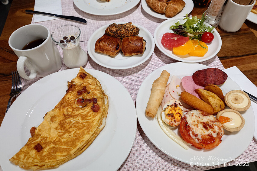 土耳其【土耳其蜜月旅遊】Ibis Istanbul Airport 宜必思伊斯坦堡機場飯店｜機場周邊住宿推薦，簡約雙人房型與豐盛早餐實拍分享。土耳其住宿