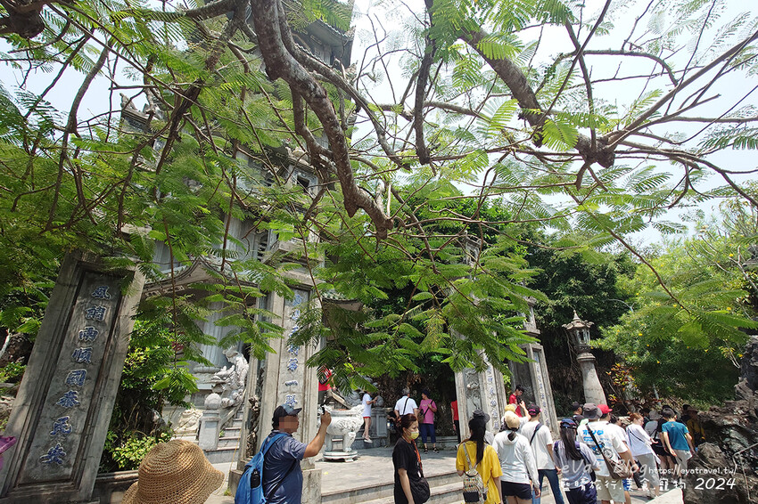 泰國【越南旅遊】The Marble Mountains 五行山共有金、木、水、火、土五座山峰，其中水山是最高也最漂亮的一座山(可以搭電梯)，著名的玄空洞充滿仙氣要看喔。越南景點
