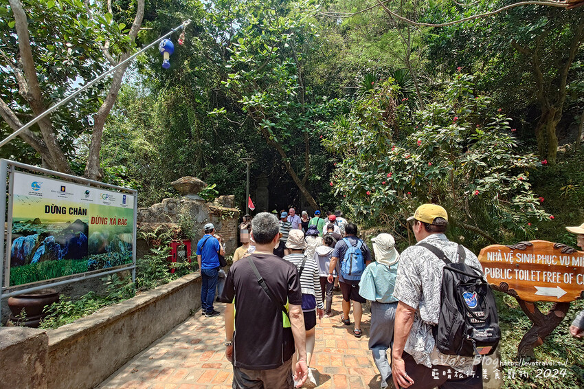 泰國【越南旅遊】The Marble Mountains 五行山共有金、木、水、火、土五座山峰，其中水山是最高也最漂亮的一座山(可以搭電梯)，著名的玄空洞充滿仙氣要看喔。越南景點